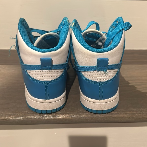 Laser Blue Nike Dunks - Picture 4 of 4